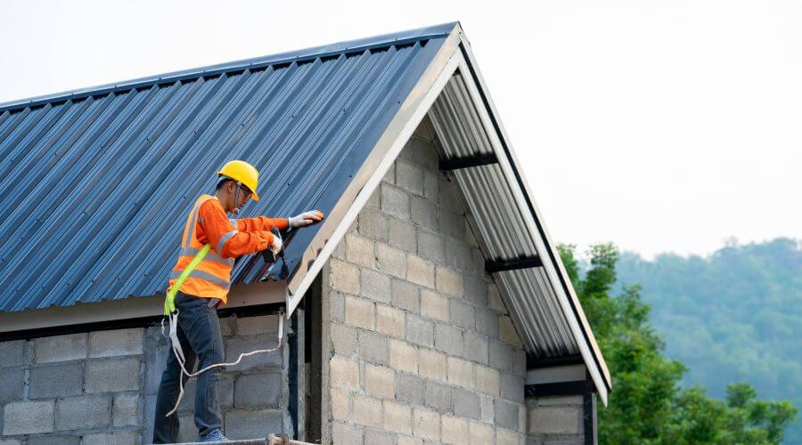 Expert Emergency Roof Repairs services in Rutherford, TN
